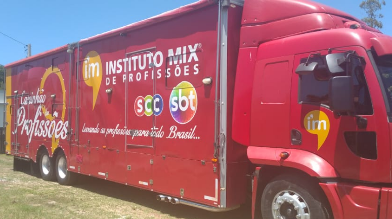 Instituto Mix faz parceria com o SBT em Santa Catarina