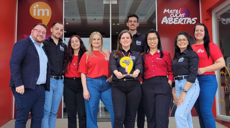 Diretor Jair visita unidade Instituto Mix de Camaquã